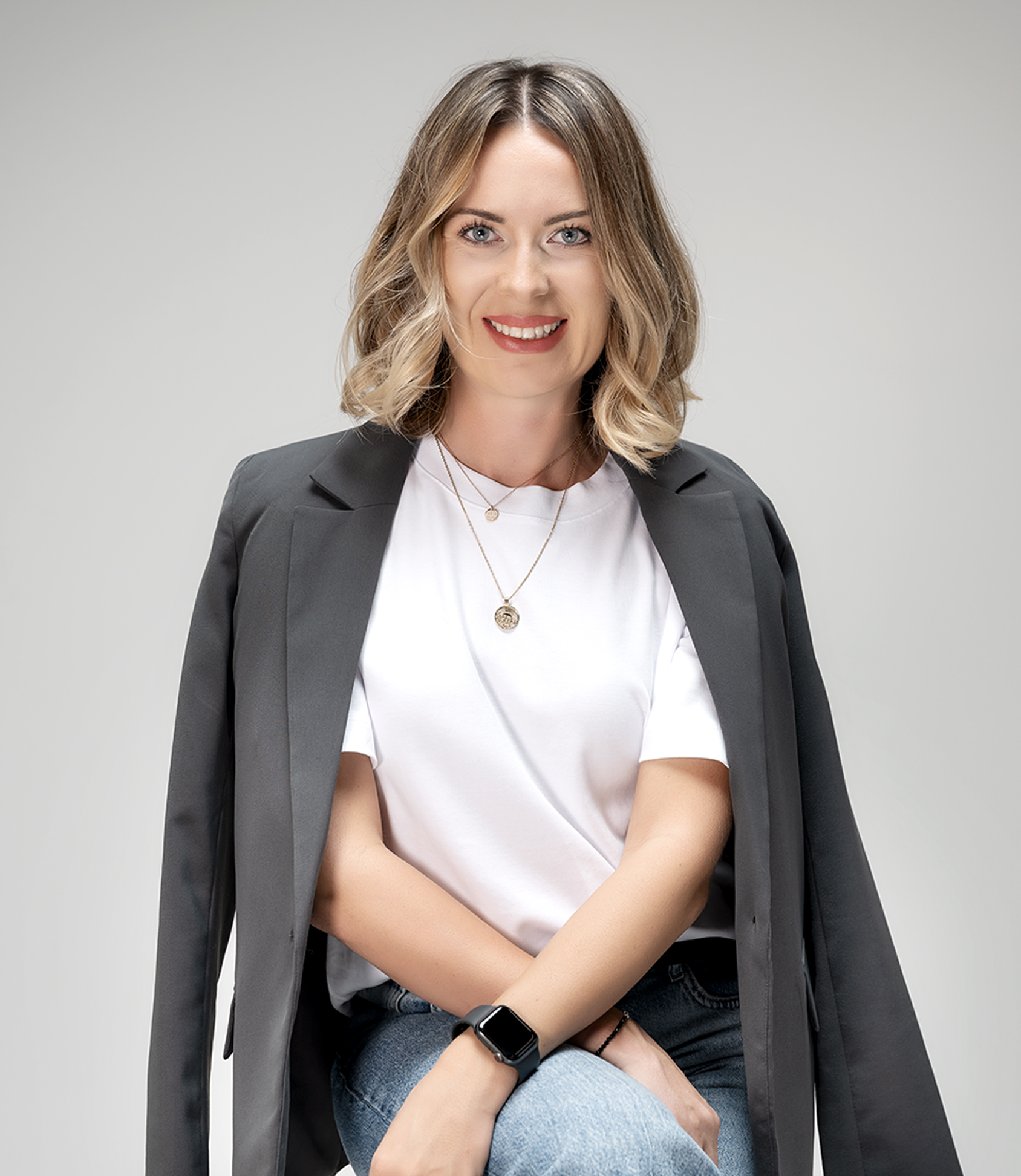 Hi, I’m Magdalena! I design digital solutions tailored to your business’s individual needs.